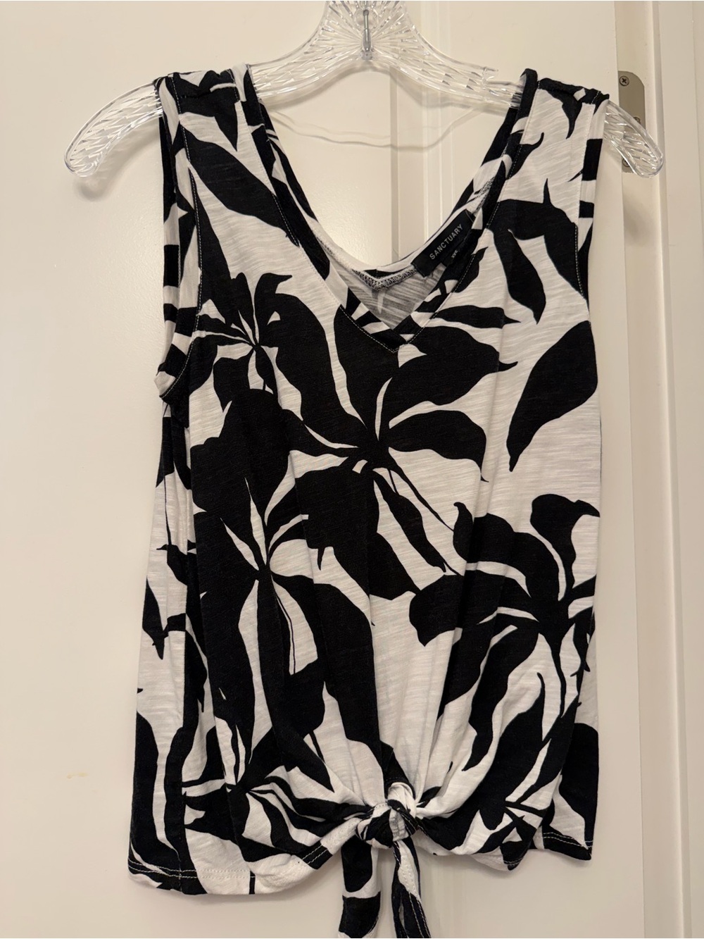 Sanctuary Black and White Floral V-Neck Tie Front Tank